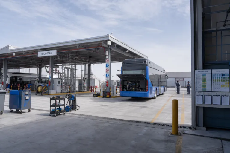 Hydrogen Buses for the Holy Sites: Inside the Royal Commission for Makkah’s Fuel-cell Transit Pilot