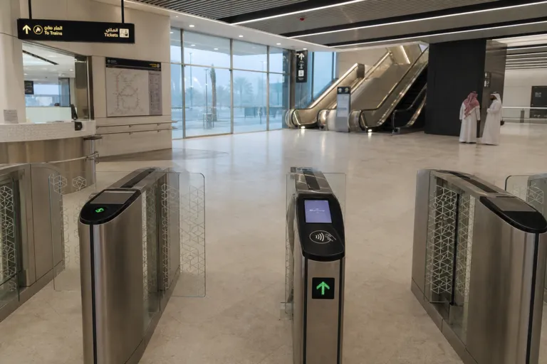 Open-loop Ticketing on Riyadh Metro: How Account-based Fare Systems Make Travel Feel Effortless