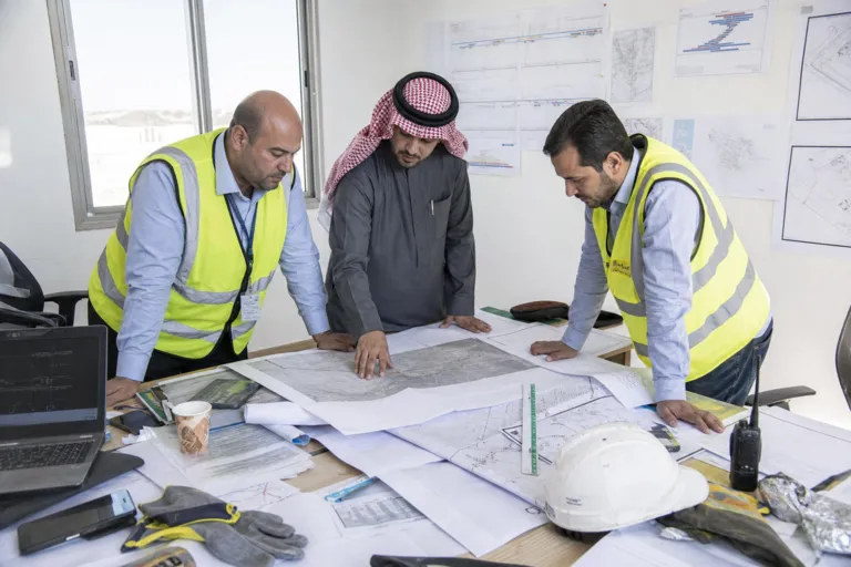 Inside Saudi Arabia’s 672km GCC Rail Link: What the 2026 Design Tender Means for Contractors