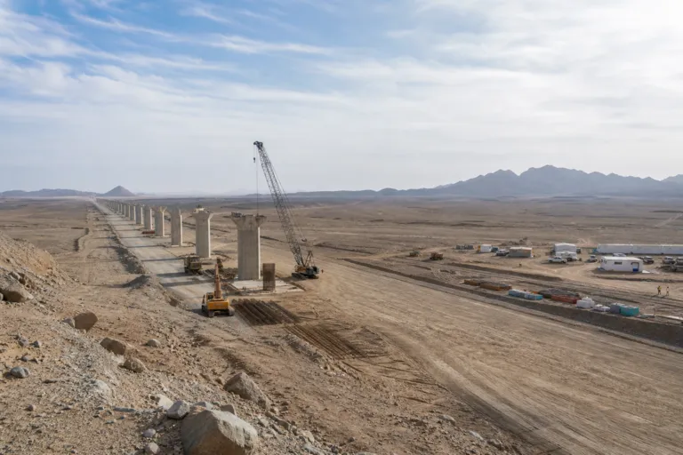 Inside NEOM’s Spine Rail: The NEOM Spine High-speed Rail Corridor Linking Oxagon, the Line and Trojena