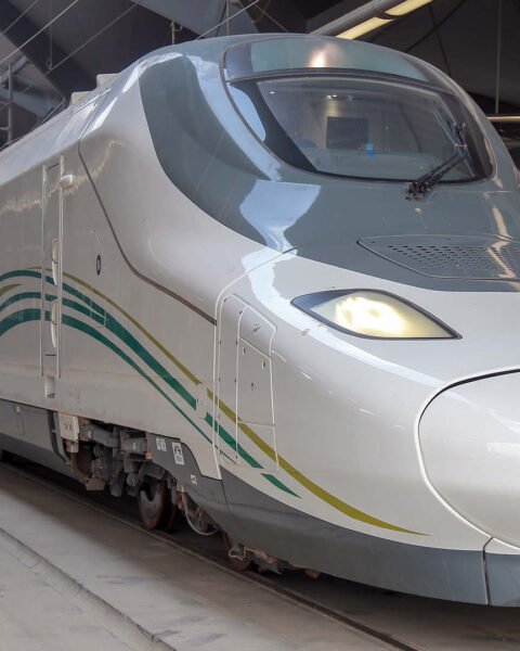 saudi-haramain-rail-train-glory20-wikimedia